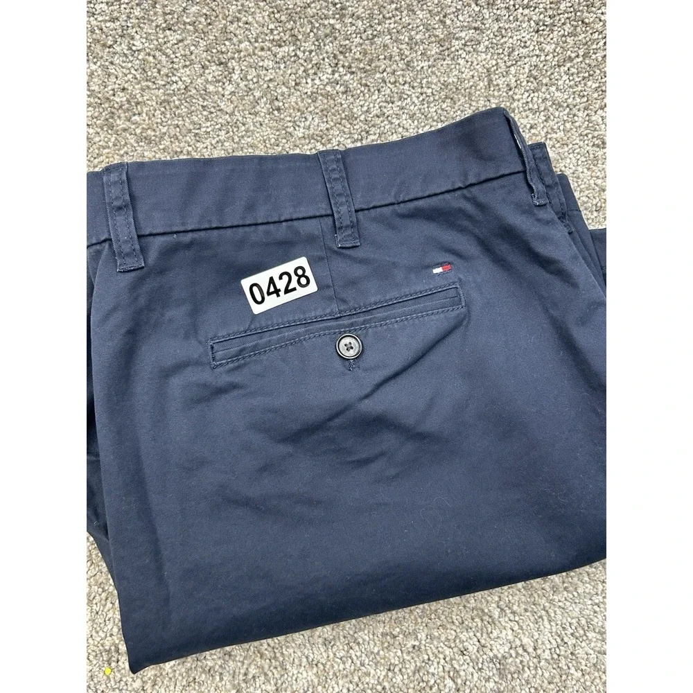 Tommy Hilfiger  Shorts Men's 40 Classic Solid Regular Fit New With Tags #0428